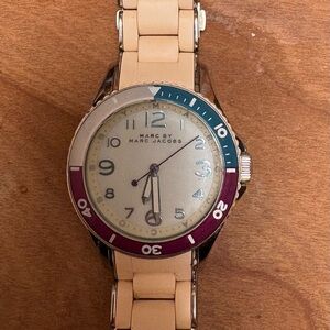 Marc by Marc Jacobs Sport Lady Watch with Multi Color Bezel with Cream Band